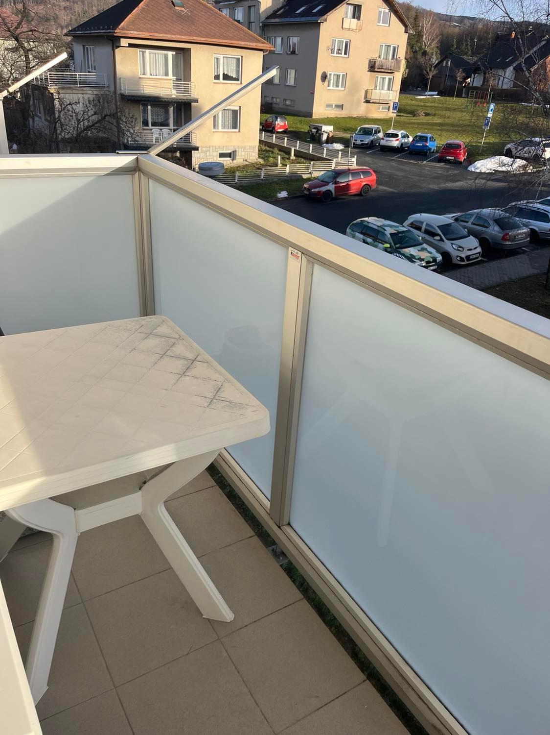 Ubytovani V Soukromi S Infrasaunou, Bezeckym Pasem A Cyklotrenazerem Apartment Jesenik Bagian luar foto